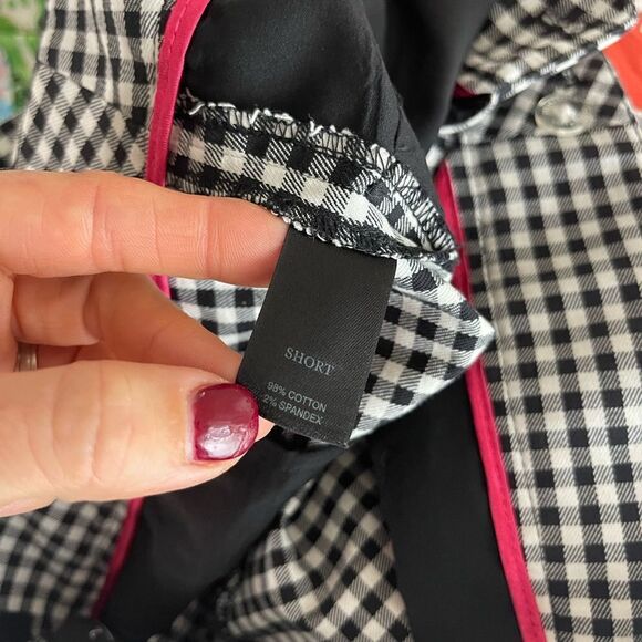 White House Black market black & white gingham print shorts - Picture 4 of 5